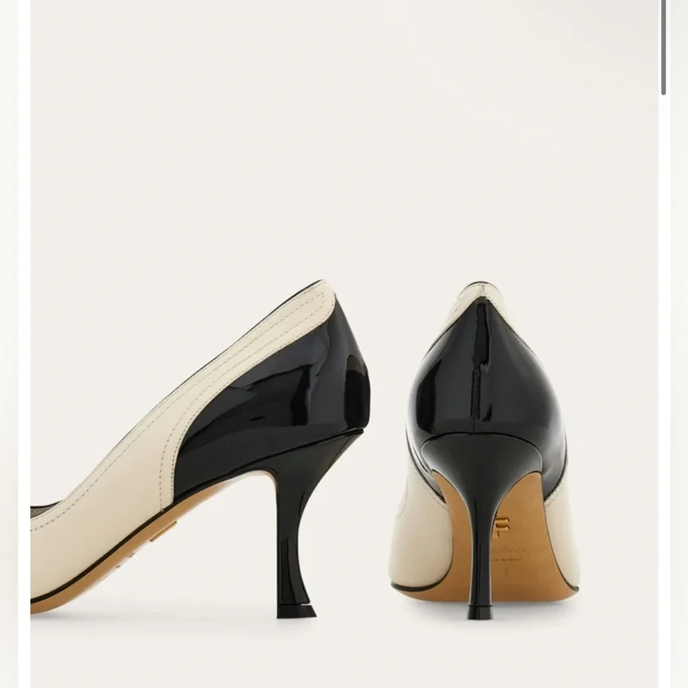 NIB- Ferragamo Eugene pumps - Picture 2 of 14